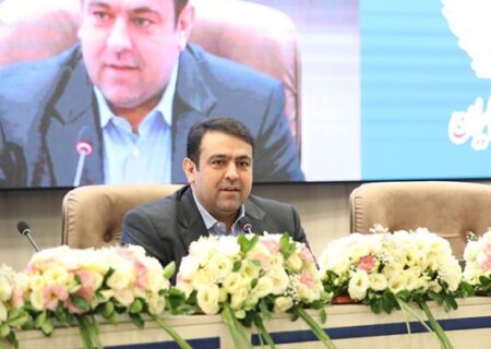 تأکید مدیر عامل بانک ملی ایران بر نقش کلیدی سند تحول دیجیتال در جلب رضایت مشتریان