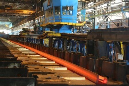 توسعه خط تولید ریل ذوب آهن اصفهان در دست اقدام است