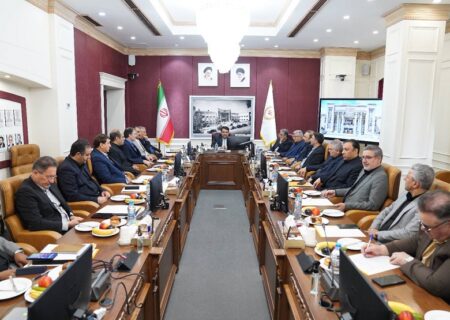 ضرورت تحول همه جانبه در شعب بانک در راستای بهبود خدمت رسانی به مشتریان