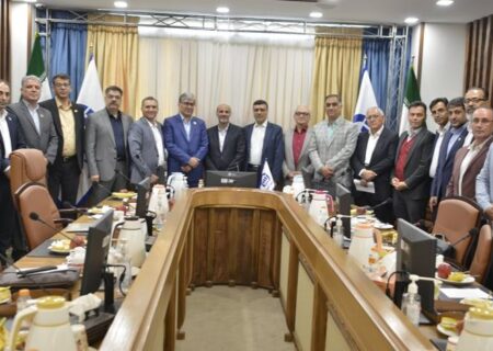 نشست سرپرست بیمه آسیا و شبکه فروش