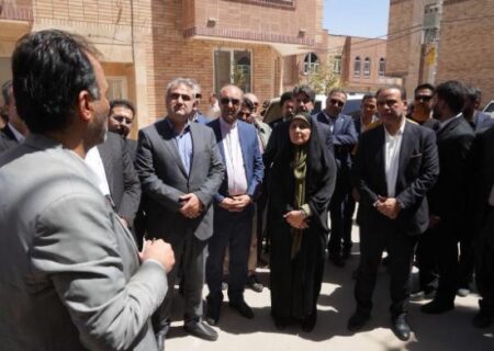 بازدید وزیر راه و شهرسازی از پروژه‌های نهضت ملی تامین اعتبار شده توسط بانک مسکن در گناباد استان خراسان رضوی