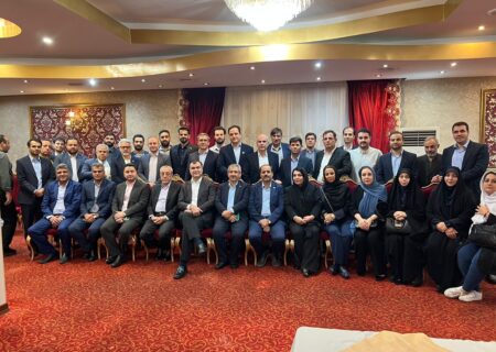 تأکید مدیرعامل بیمه البرز بر نوآوری در بازاریابی و عبور از رویکردهای سنتی فروش