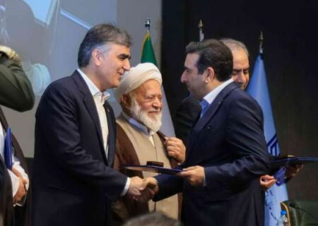 تجلیل از بانک توسعه تعاون در سی‌وپنجمین همایش بانکداری اسلامی