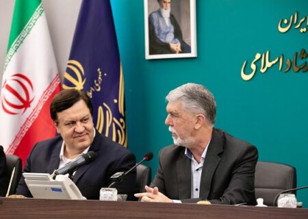 قدردانی وزیر ارشاد از بانک ملت برای مشارکت در ارائه خدمت فرهنگ‌کارت