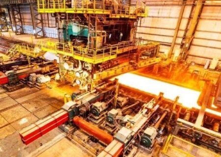 ۱۵ درصد ارز کشور توسط صنعت فولاد تامین می‌شود