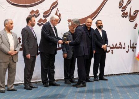 کسب تندیس زرین جایزه ملی مدیریت مالی ایران توسط بانک ملت