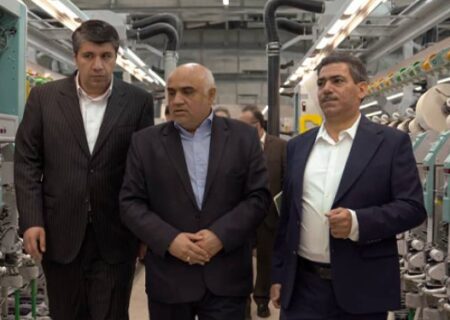 خط ریسندگی شرکت گلرنگ فرش بیدگل با حمایت مالی بانک توسعه صادرات ایران افتتاح شد
